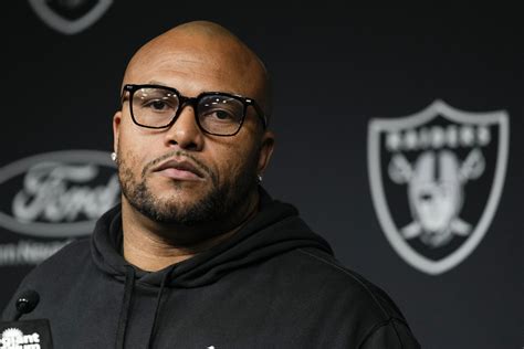 Antonio Pierce Las Vegas Raiders head coach 2023 2024