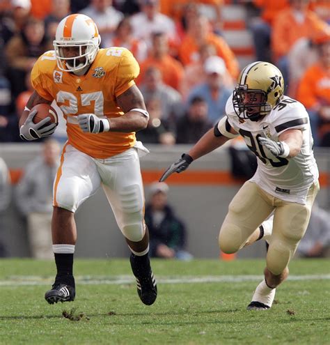 Arian Foster University of Tennessee Volunteers college football running back stats