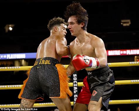 Bryce Hall boxing Austin McBroom YouTubers vs TikTokers BKFC fight