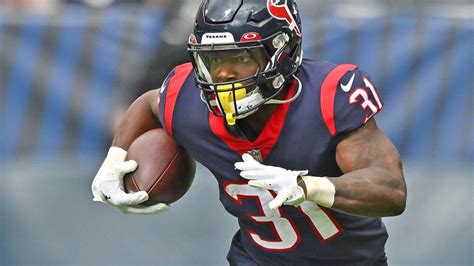 Dameon Pierce career stats decline Texans Chiefs timeline
