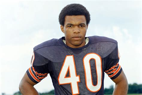 Gale Sayers death September 2020 dementia NFL CTE brain health