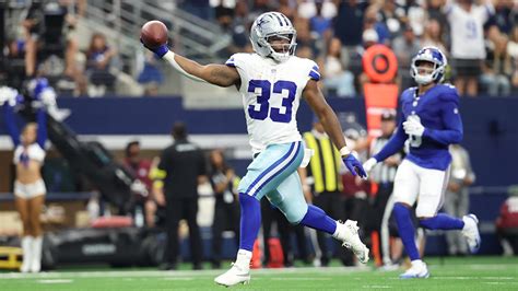 Javonte Williams Cowboys rushing yards touchdowns 2025 stats