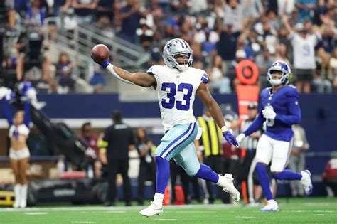 Javonte Williams Dallas Cowboys running back 2025 season