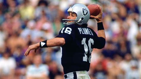 Jim Plunkett Oakland Raiders 1980 season Super Bowl XV comeback NFL