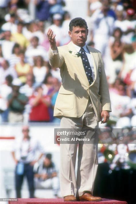 John Riggins Pro Football Hall of Fame induction 1992 Canton Ohio