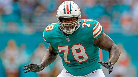 Laremy Tunsil Miami Dolphins offensive tackle 2016 2018
