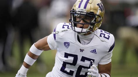 Trent McDuffie Washington Huskies cornerback college career stats