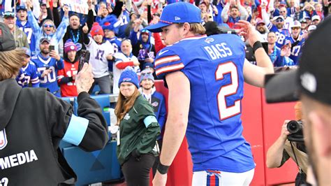 Tyler Bass 61 yard field goal game winner Miami Dolphins 2024 Bills franchise record